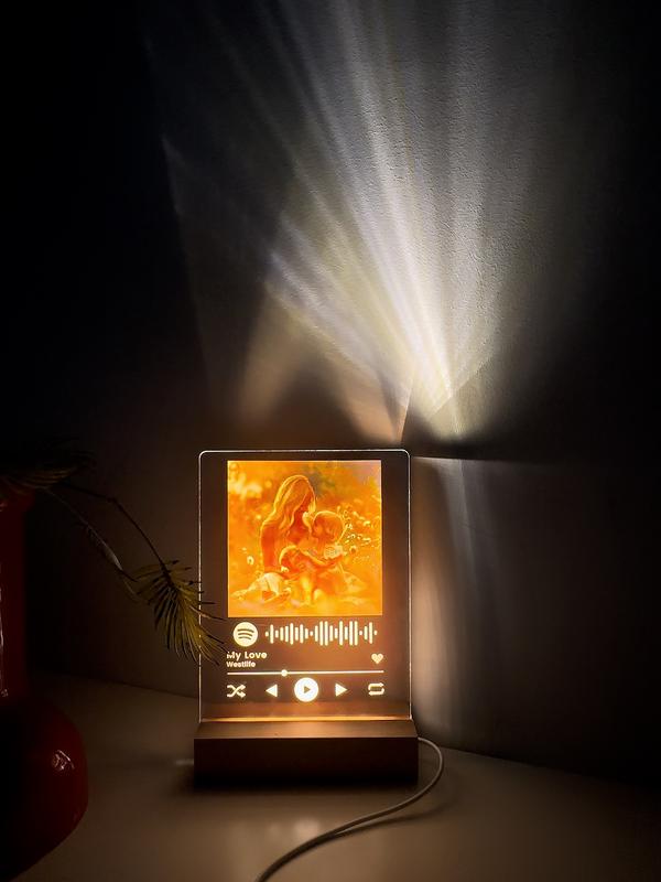 Personalized Acrylic Song Plaque with Wooden Base, Custom Led Light Glass Lamp Gift - Family Watchs