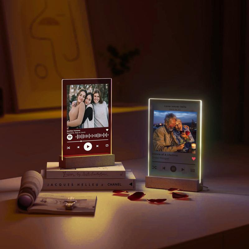 Personalized Acrylic Song Plaque with Wooden Base, Custom Led Light Glass Lamp Gift - Family Watchs