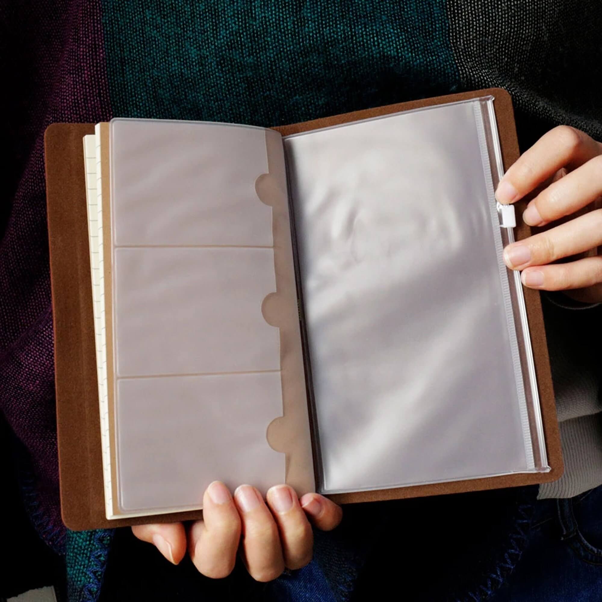 FAMILYWATCHS Gift Customized Personalise Vintage Journal For Mom - Family Watchs
